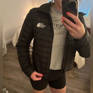 North Face puffer jacket cropped
